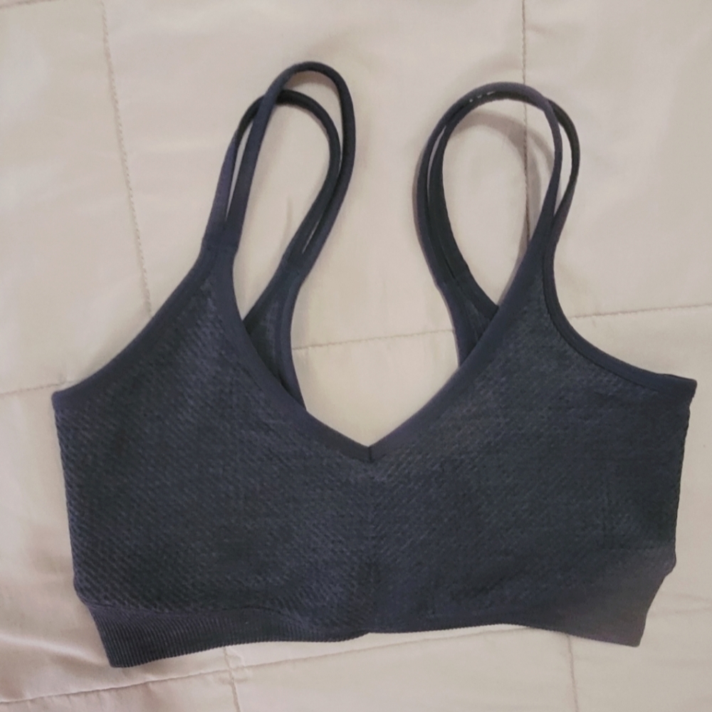 BuffBunny shape seamless sports bra